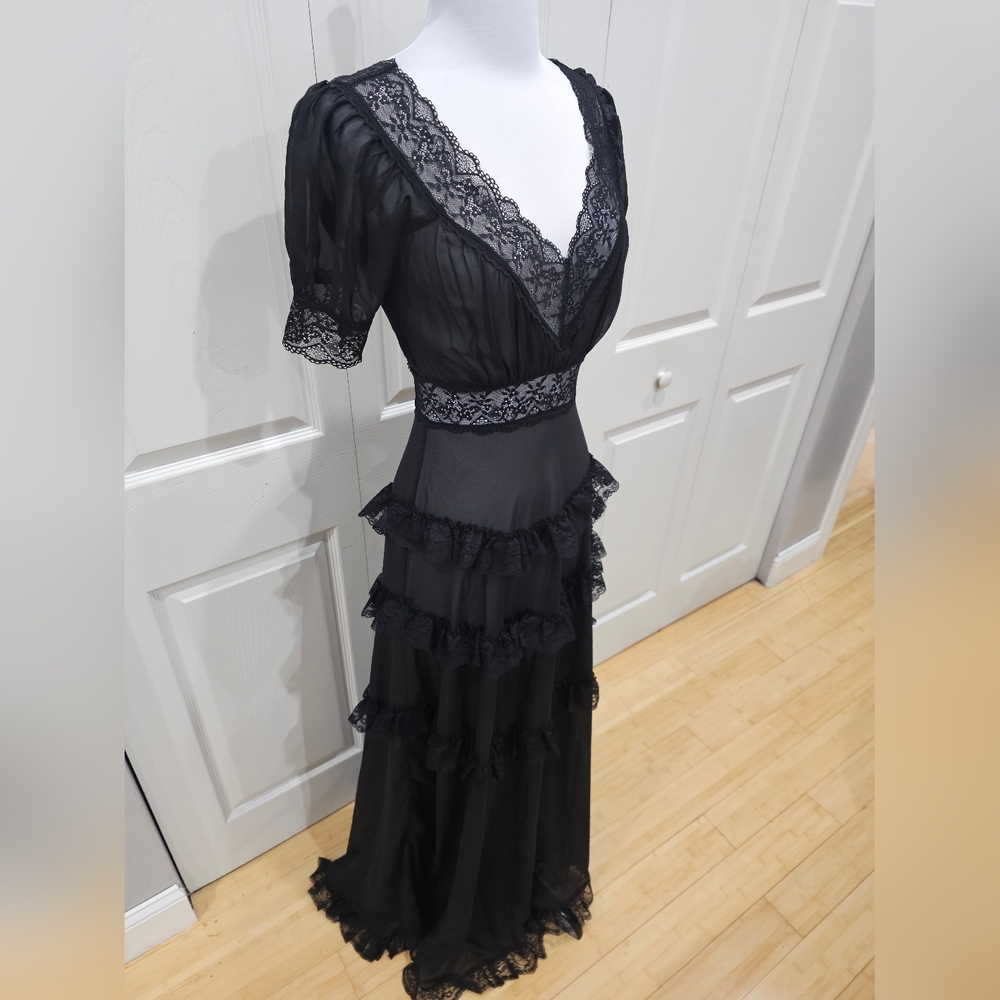 Dolls Kill Sexy Goth Widow Perpetual Night Lace Mesh Maxi Dress XXS XS - Picture 8 of 9
